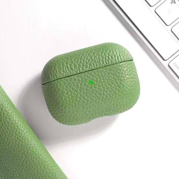 NWT GREEN Pebble Leather Case for Apple Airpods Pro 2 - Picture 6 of 6